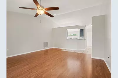 8520 Cherry Hill Drive, Lakeland, FL 33810 - Photo 4
