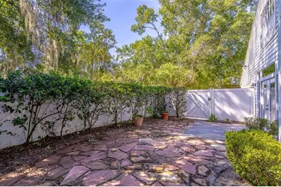472 Mayfair Circle, Orlando, FL 32803 - Photo 22