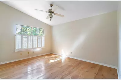 472 Mayfair Circle, Orlando, FL 32803 - Photo 18