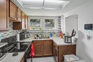 313 Lucile Way, Orlando, FL 32835 - Photo 12