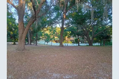 427 Carolina Avenue, Lady Lake, FL 32159 - Photo 16