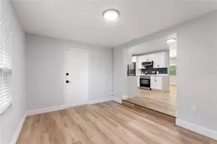 5424 14th Ave N, Saint Petersburg, FL 33710 - Photo 8