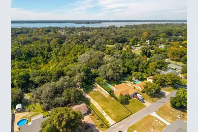 696 N Sunset Drive, Mount Dora, FL 32757 - Photo 16