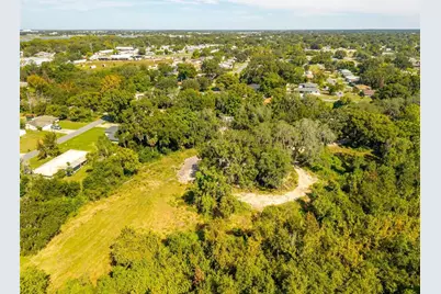 696 N Sunset Drive, Mount Dora, FL 32757 - Photo 10