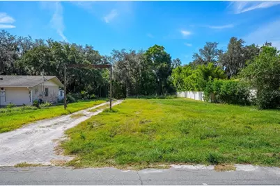 696 N Sunset Drive, Mount Dora, FL 32757 - Photo 4