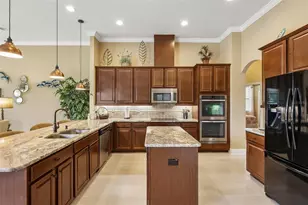 2229 Gwynhurst Blvd, Wesley Chapel, FL 33543 - Photo 18