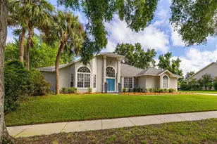 6646 Crenshaw Dr, Orlando, FL 32835 - Photo 2