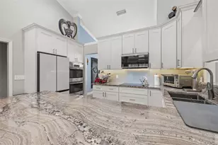 6646 Crenshaw Dr, Orlando, FL 32835 - Photo 22