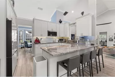 6646 Crenshaw Drive, Orlando, FL 32835 - Photo 18
