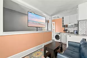 7401 1/2 1st Ave N, Saint Petersburg, FL 33710 - Photo 6