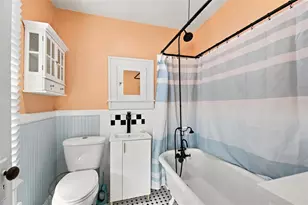 7401 1/2 1st Ave N, Saint Petersburg, FL 33710 - Photo 14