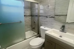 3995 40th St N, Saint Petersburg, FL 33714 - Photo 6