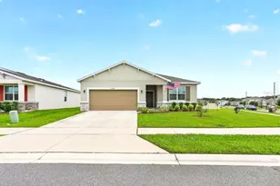 33384 Country House Dr, Sorrento, FL 32776 - Photo 2