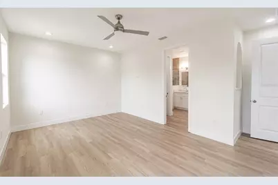 460 Grenadier Avenue NW, Palm Bay, FL 32907 - Photo 14