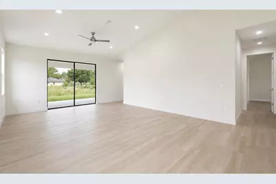 460 Grenadier Avenue NW, Palm Bay, FL 32907 - Photo 10
