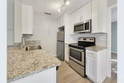 2569 Grassy Point Drive #201, Lake Mary, FL 32746 - Photo 2