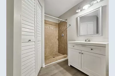 2569 Grassy Point Drive #201, Lake Mary, FL 32746 - Photo 12