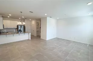 2327 Garden Belle Dr, Clermont, FL 34711 - Photo 2