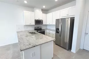 2327 Garden Belle Dr, Clermont, FL 34711 - Photo 4