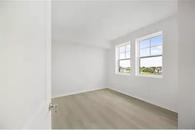 5563 Millenia Park Blvd #412, Orlando, FL 32839 - Photo 2