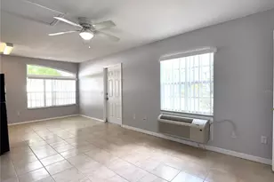 902 Orchid Dr, Davenport, FL 33897 - Photo 2