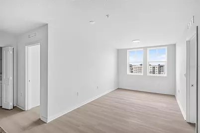 5563 Millenia Park Blvd #517, Orlando, FL 32839 - Photo 8