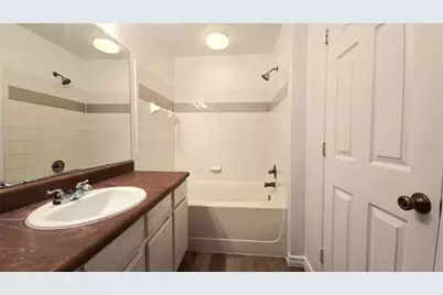3701 Castle Pines Lane #3931, Orlando, FL 32839 - Photo 6