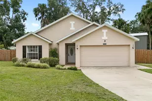 31234 Chevy Chase Dr, Sorrento, FL 32776 - Photo 1