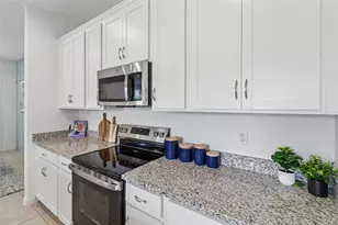 1845 Horsetail Dr, Saint Cloud, FL 34771 - Photo 8