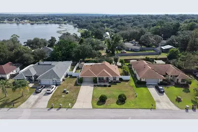 10828 Crescent Ridge Loop, Clermont, FL 34711 - Photo 2