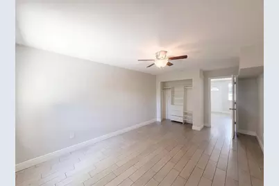1610 Stevensons Drive, Clearwater, FL 33755 - Photo 4