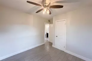 1610 Stevensons Dr, Clearwater, FL 33755 - Photo 12
