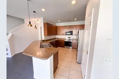348 Golden Dewdrop Way, Oviedo, FL 32765 - Photo 2