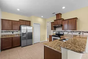3652 Madbury Cir, Lakeland, FL 33810 - Photo 12