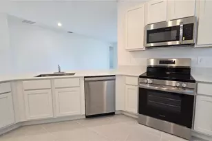 4822 Katrina Dr, Haines City, FL 33844 - Photo 6