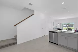 3221 Skyline Loop Loop, Poinciana, FL 34758 - Photo 12