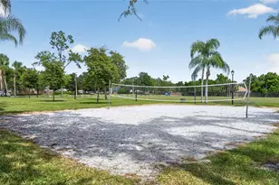 2925 Eagle Lake Dr, Orlando, FL 32837 - Photo 36