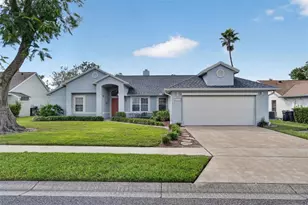 2925 Eagle Lake Dr, Orlando, FL 32837 - Photo 2