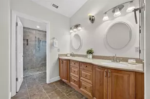 2925 Eagle Lake Dr, Orlando, FL 32837 - Photo 18