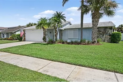 3809 Kingston Boulevard, Sarasota, FL 34238 - Photo 4