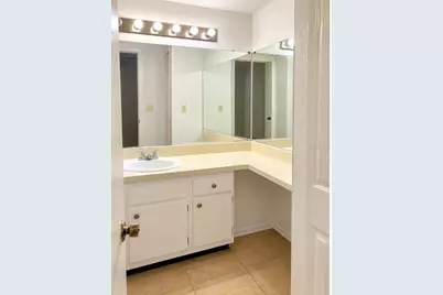 4524 Commander Drive #1628, Orlando, FL 32822 - Photo 8
