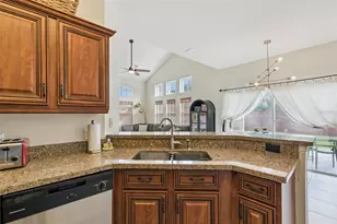 966 Park Terrace Cir, Kissimmee, FL 34746 - Photo 18