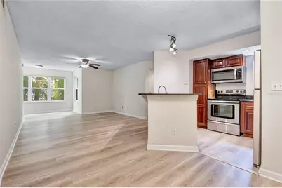 4504 Commander Drive #1817, Orlando, FL 32822 - Photo 6