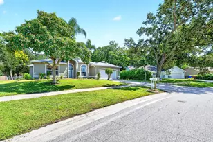 1648 Cypress Woods Cir, Saint Cloud, FL 34772 - Photo 2