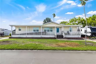 1836 SE 32nd St, Okeechobee, FL 34974 - Photo 2