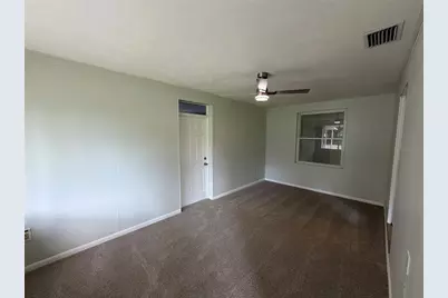 411 W Seminole Avenue, Eustis, FL 32726 - Photo 12