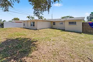 4631 Eastwood Ln, Holiday, FL 34690 - Photo 18