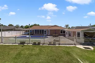 12631 Indiana Woods Ln, Orlando, FL 32824 - Photo 2
