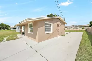 2041 W Gore St, Orlando, FL 32805 - Photo 28
