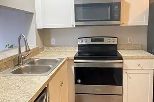 5226 Via Hacienda Cir, Orlando, FL 32839 - Photo 6